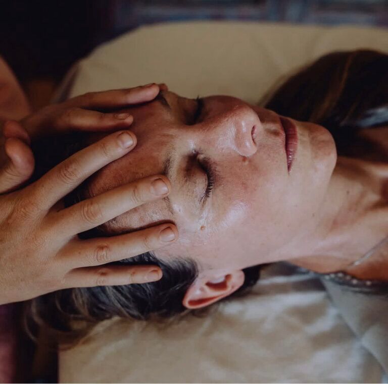Craniosacral osteopati uygulaması